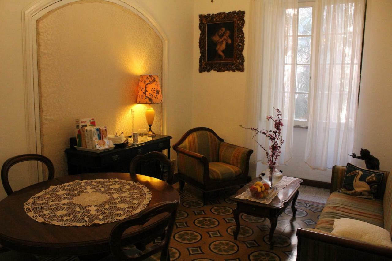 Agnes Roma Bed & Breakfast エクステリア 写真